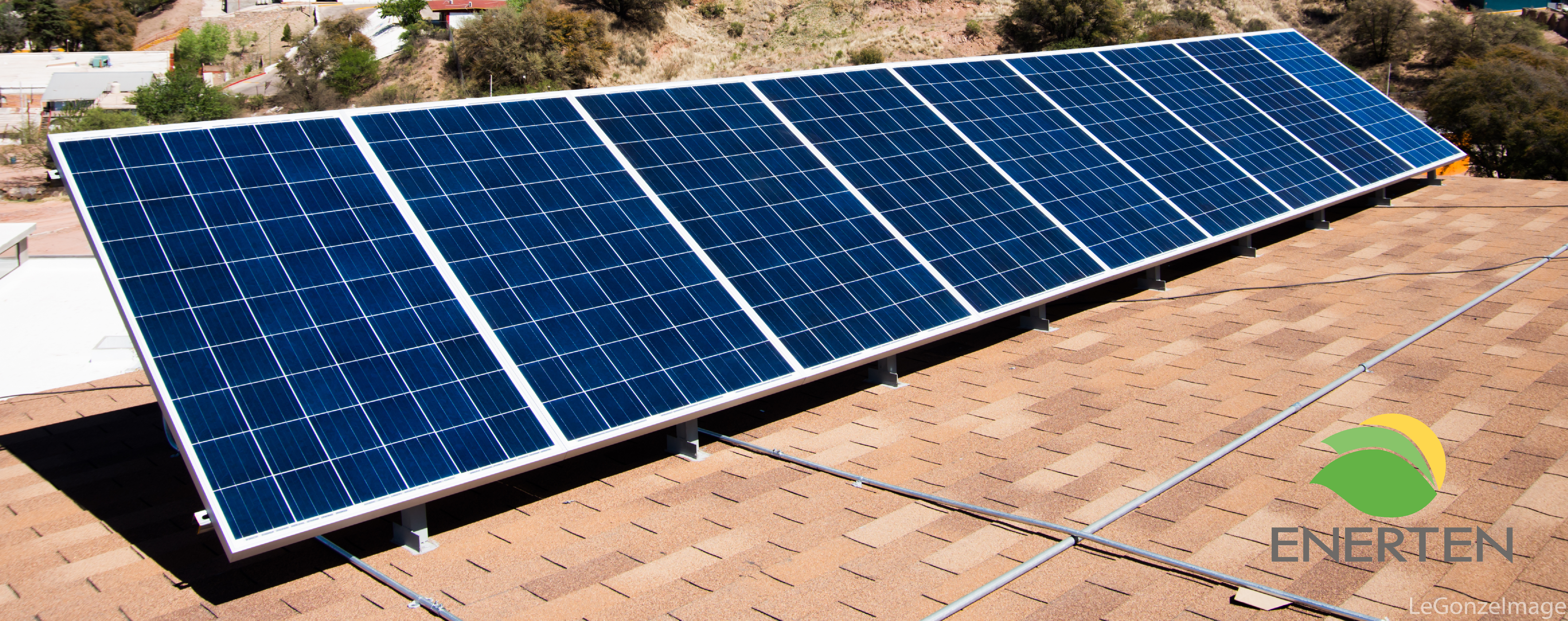 Sistema Fotovoltatico de 9.0 kW para uso residencial con 36 paneles de 250 Watts